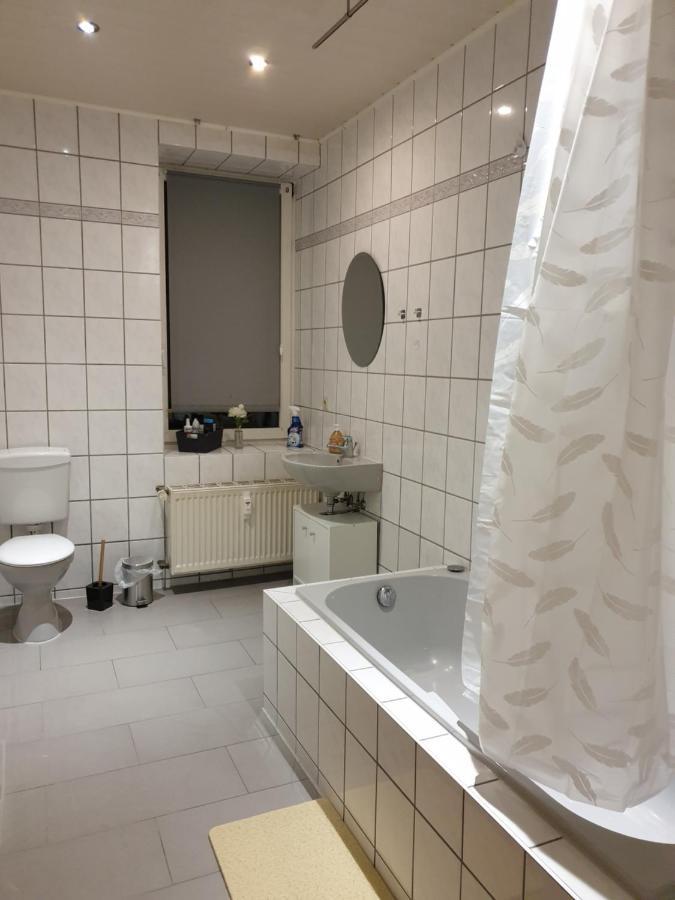 Fewo Nina 3 - Monteurwohnung Weißenfels Eksteriør bilde